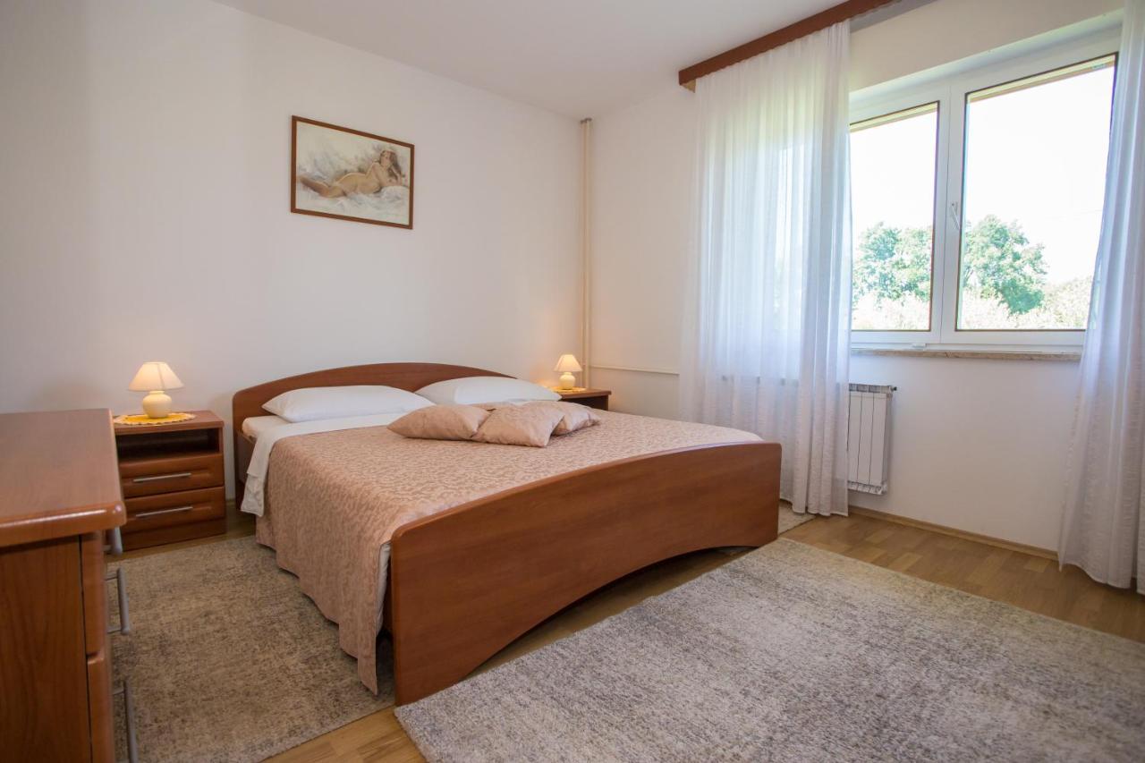 Garden View In For 2 - 4 Persons *